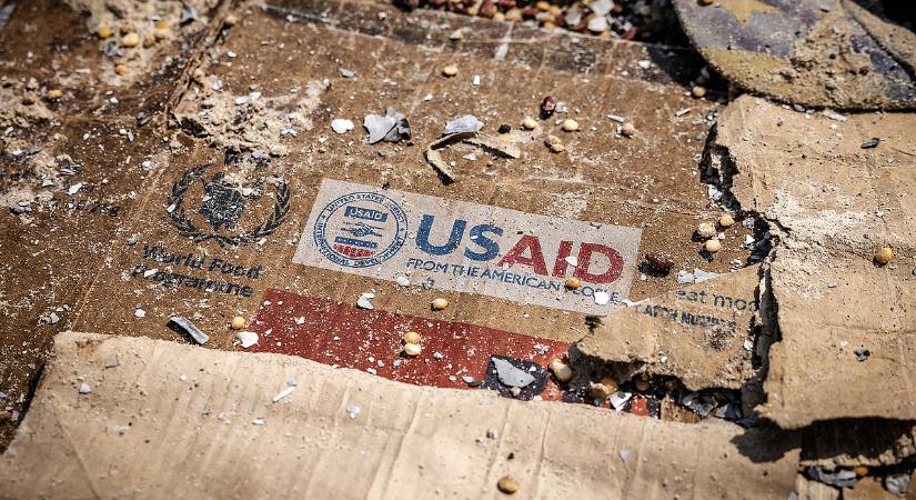 Ott rohadhat meg Dubajban az éllemiszersegélyek fele, de Trump nem adja oda az éhezőknek