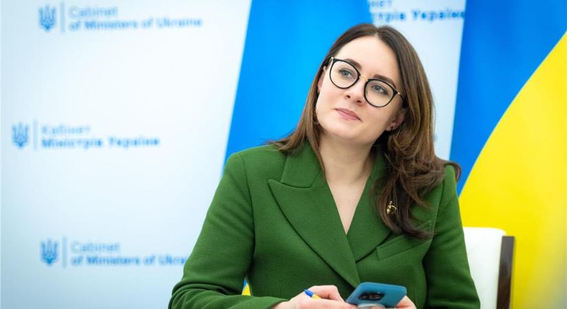 Miniszterelnökké választotta az ukrán parlament Julija Szviridenkót