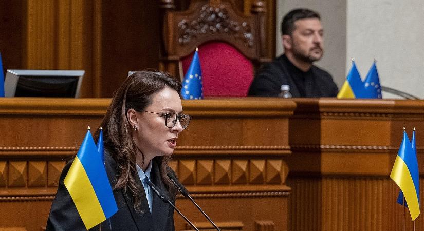 Új miniszterelnököt választott az ukrán parlament, a háború kezdete óta nem történt ilyen