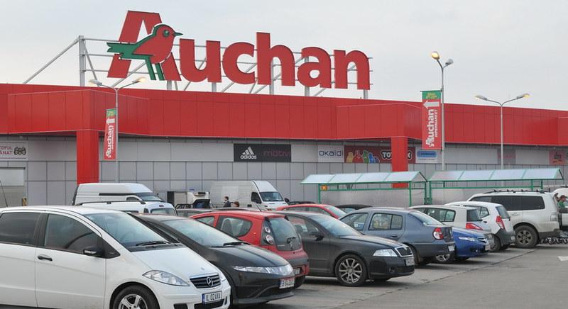 19 franciaországi üzletét adhatja el az Auchan a Lidlnek