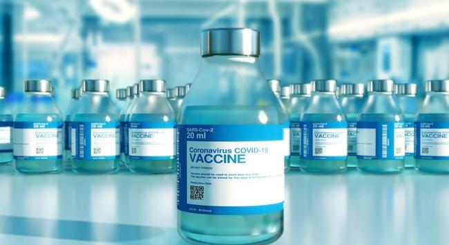 Hétvégén újabb idősotthonokban folytatódik a koronavírus elleni védőoltások beadása