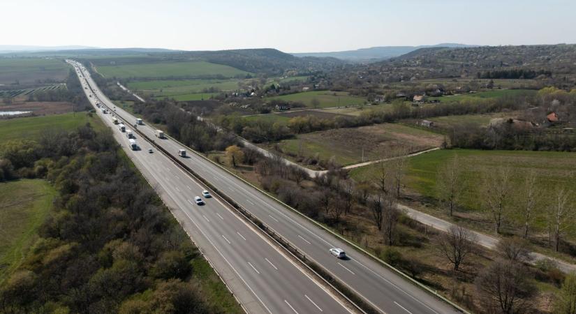 Hamarosan kezdődik az M1-es autópálya felújítása