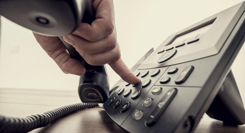 Furcsa hívás érkezett egy idegentől, miután váltságdíjat kértek egy miklósi családtól