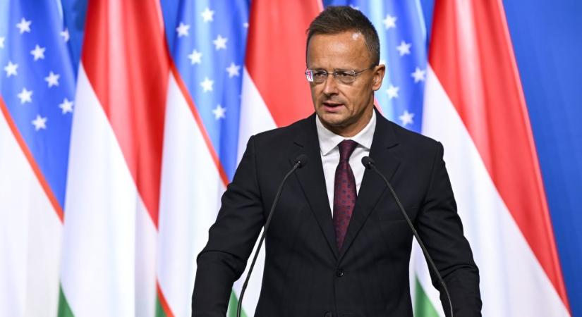 Szijjártó Péter a lengyel nagykövet hazarendeléséről: A lengyel kormány jól láthatóan nem tud elvonatkoztatni a különbségtételtől