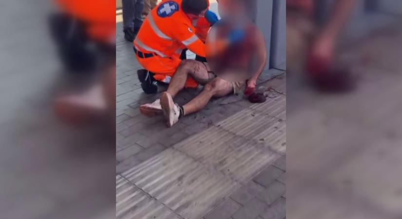 Afrikai bandák fosztják ki a turistákat az olasz városokban  videó