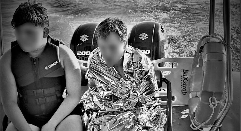 Magatehetetlenül sodródott a csónak a Balatonon
