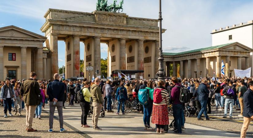 Egyre kevesebb gyerek születik Németországban, a migránsok azonban átrendezik a térképet
