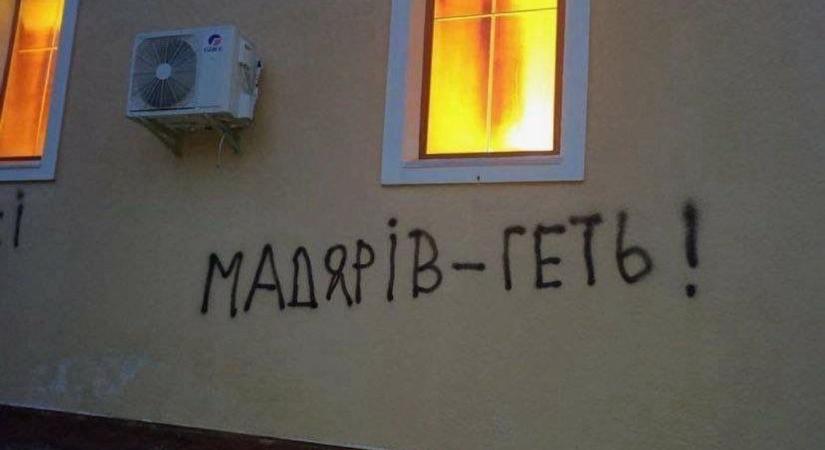 Megszólalt az ukrán rendőrség a kárpátaljai templom felgyújtásának ügyében