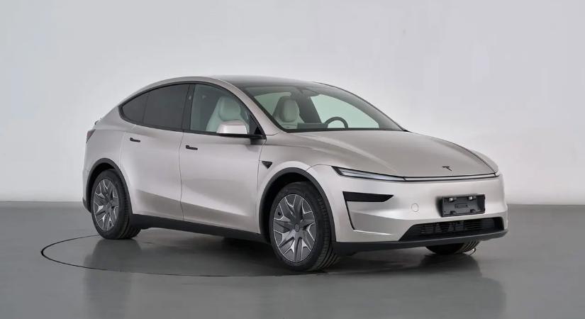 Látott már ekkorát? Bemutatták az új, hosszított tengelytávú Tesla Model Y-t