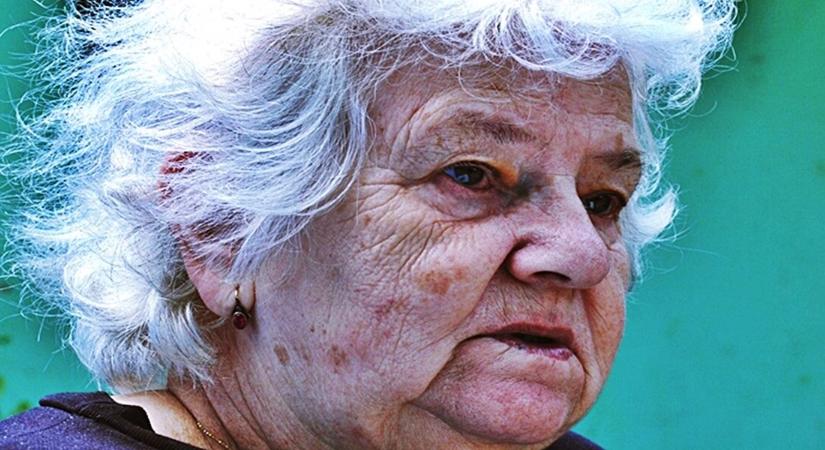 Július 29-én kezdődik a NYUGDÍJASOKNAK, ilyen még nem volt Magyarországon!