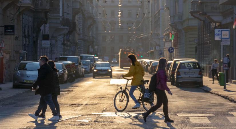 Alsó hangon 4 milliárd forintnyi ingatlant kínál eladásra az V. kerület