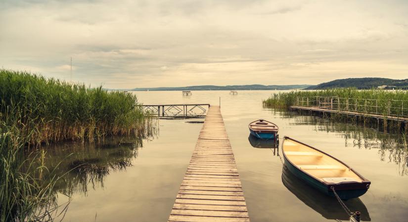 Drasztikus változások jönnek a Balaton-parton, így védik a magyar tengert