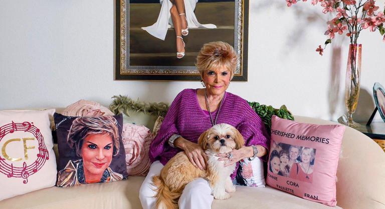 Meghalt a hatvanas évek sztárja, Connie Francis
