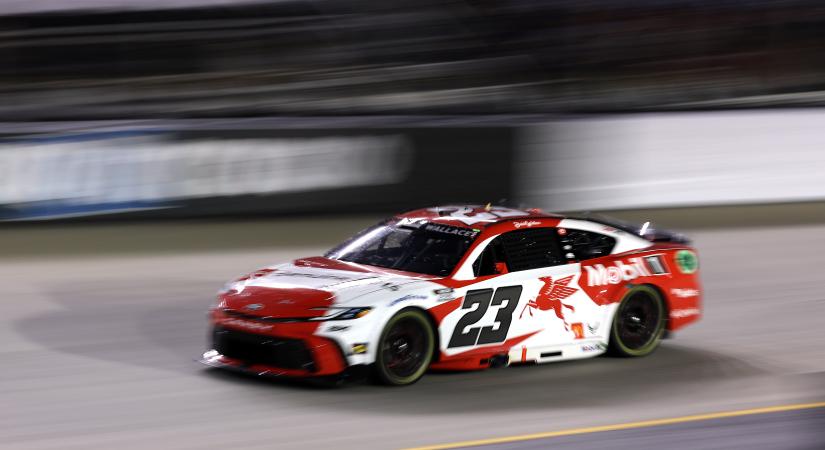 NASCAR: Ezen a hétvégén már különleges jogosultság nélkül versenyez a 23XI és az FRM!