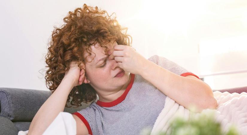 Fejfájósok, figyelem! A következő hidegfrontnál próbáld ki ezt a trükköt a migrénre