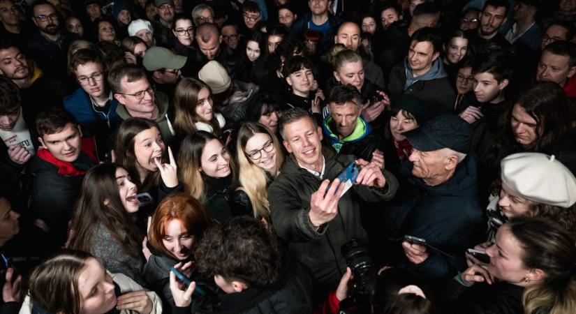 Megállt a Fidesz gyengülése, folytatódott a Tisza erősödése – ezt mutatják a közvélemény-kutatások