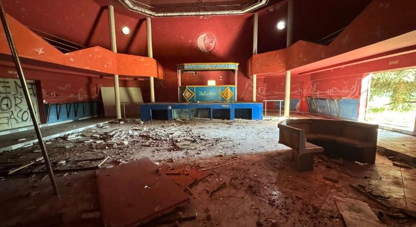 Már csak omladozó falak őrzik a hajdani bulik hangját, a legendás diszkó történetét olvasónk mesélte el