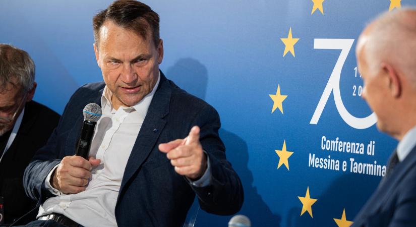 Nagyon kiakadt az Orbán-kormányra a lengyel külügyminiszter