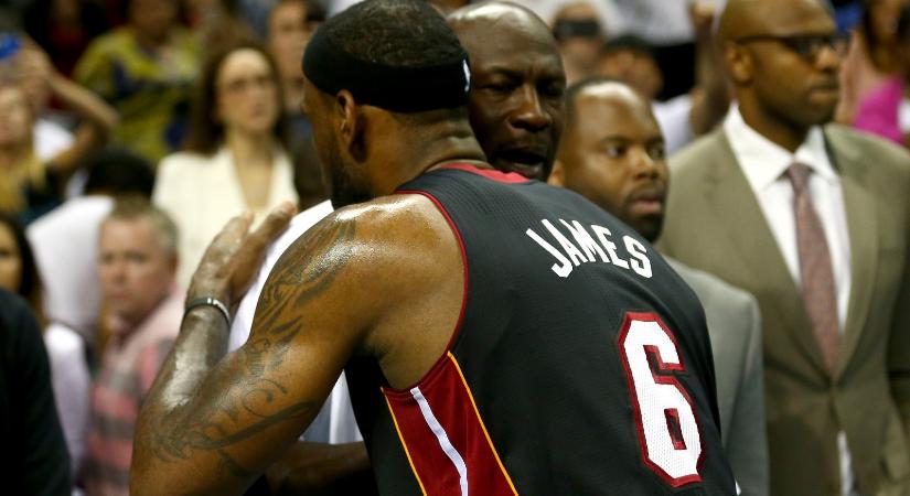 Sorrendbe állították minden idők 100 legjobb kosárlabdázóját, aki játszott az NBA-ben