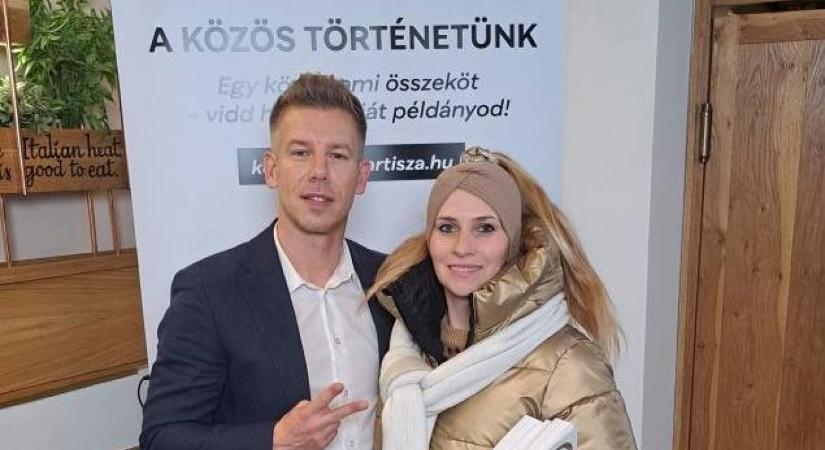 Önkéntesként segítette a Tiszát a nő, akiről a Ripost megírta, hogy pornószínésznőként tevékenykedik