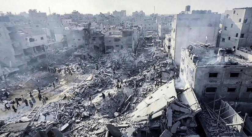 Gyászol a keresztény közösség Gázában, miután bombatalálat érte az egyetlen katolikus templomot