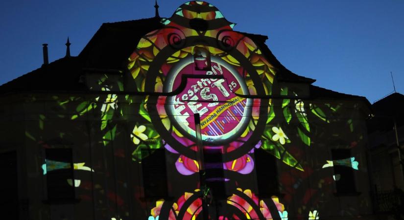 Tömeg, koncert, varázslat – Minden eddiginél nagyobbat szólt a 2025-ös KeszthelyFest!
