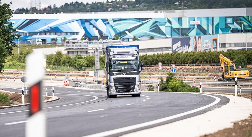 Végre felszabadult az M1-M0 csomópont, a gázra léphetnek az autósok