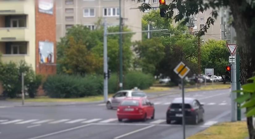 Nem fékeztek időben, 80 ezer forintra büntették őket!