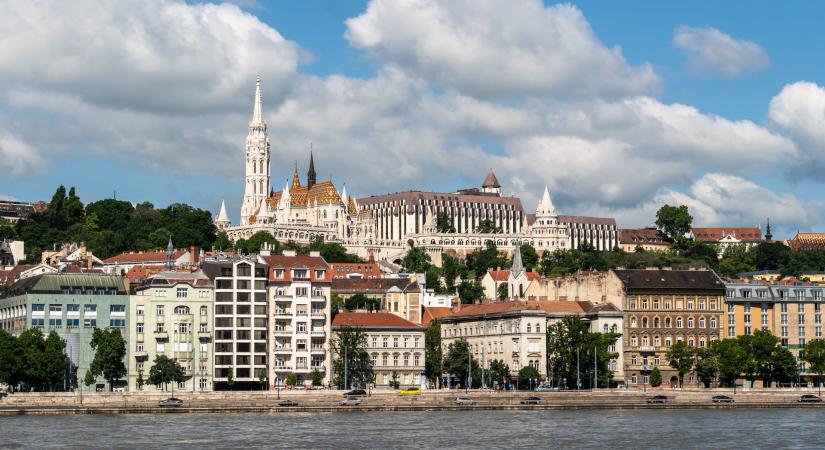 Megújul Buda ikonikus épülete: hamarosan kezdődik a Körszálló bontása