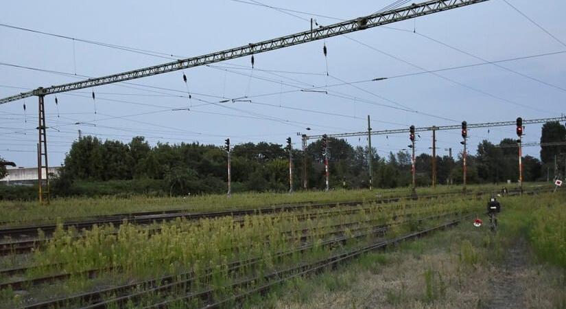 Ellopott transzformátorok miatt mutatott téves jelzést több kecskeméti vasúti jelző