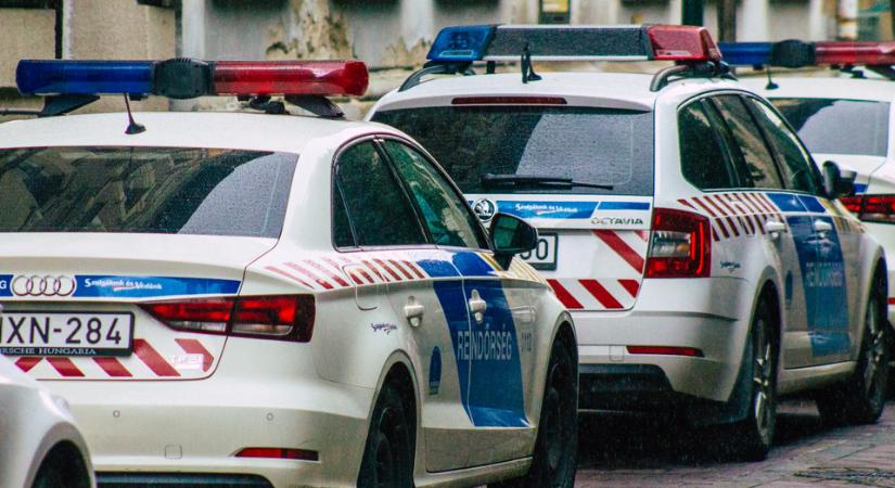 Ezt a veszélyes gyilkost keresi a rendőrség, kétmillió forintot ér az információ
