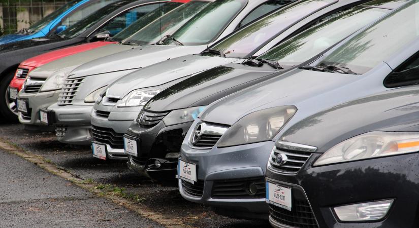 Újabb féléves csúcson a hazai használtautó-piac