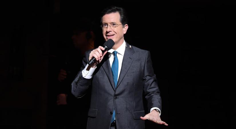 Tíz év után véget ér Stephen Colbert éjszakai show-műsora