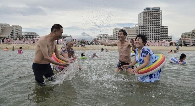 Oroszország szerint Amerika megint álhírt terjeszt - most Észak-Korea luxusüdülőjéről