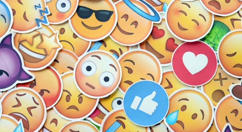 Táskás szem és kopár fa – ezek az idei év emoji trendjei