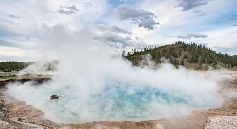 Aggasztó kráter jelent meg a Yellowstone-ban – ez egy figyelmeztetés?