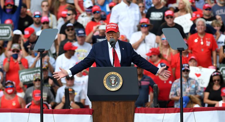 A MAGA fellázadt Donald Trump ellen az Epstein-akták miatt