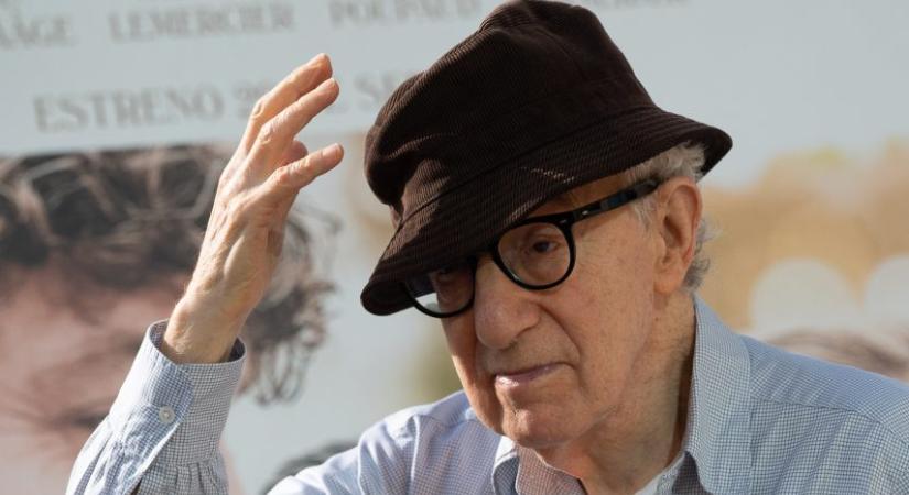 Woody Allen regénnyel jelentkezik