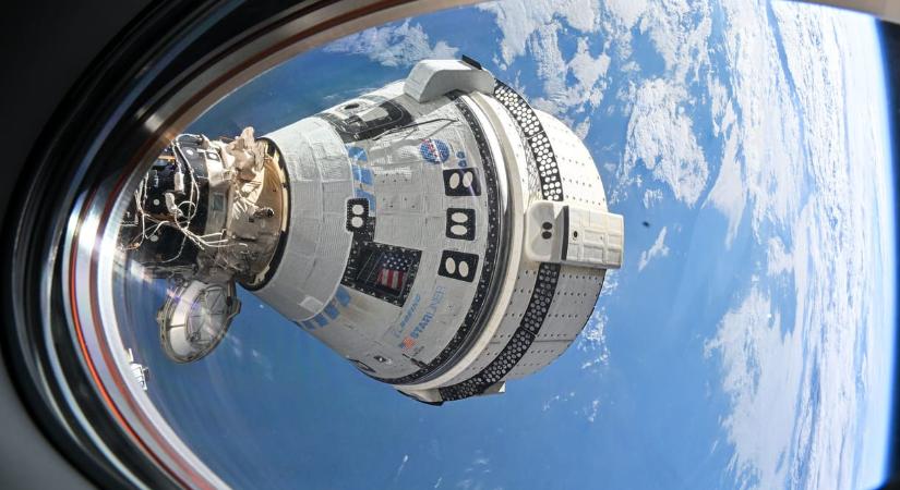 Mikor indulhat el újra a Boeing Starliner, amit a balsors régen tép?