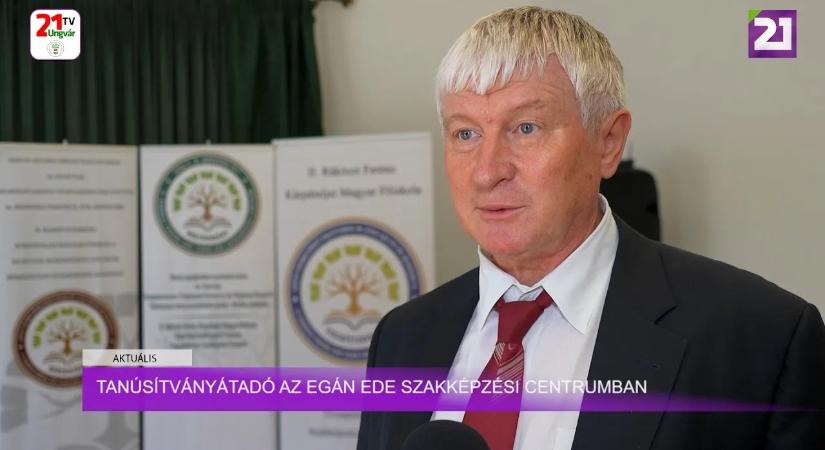 Aktuális (2025.07.18) - Tanúsítványátadó az Egán Ede Szakképzési Centrumban (videó)