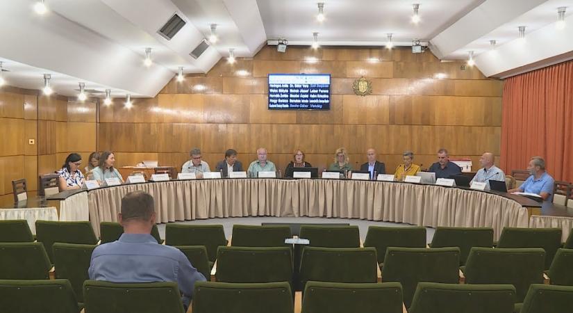 Ismét kiírják a közbeszerzési eljárást a medencefelújításra