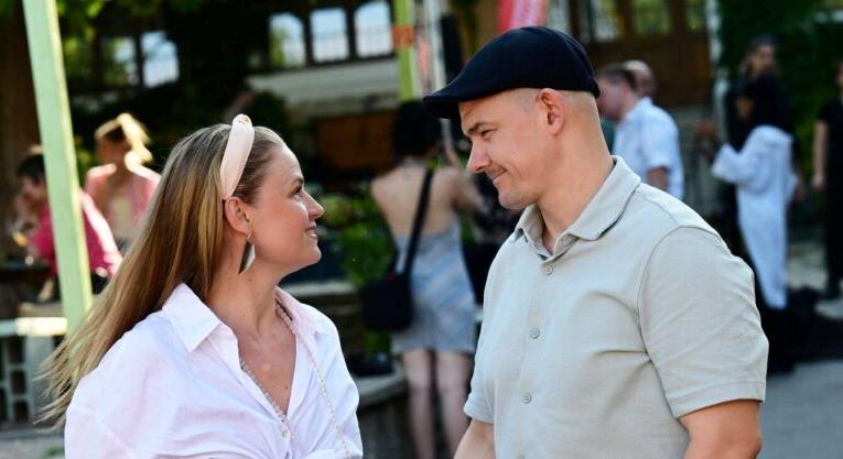 Mit rendelne a pultnál János vitéz? És Edith Piaf vagy Gábor Zsazsa?