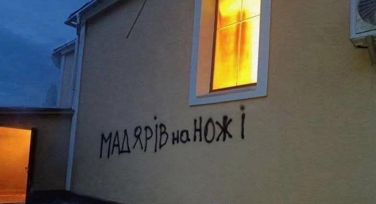 Templomgyújtás Kárpátalján: orosz–magyar információs művelet zajlik a háttérben?