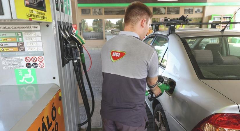 Hihetetlen árkülönbségek! Ezeken a kutakon tankolnak most mindenhol Hevesben – ennyit spórolhatsz!