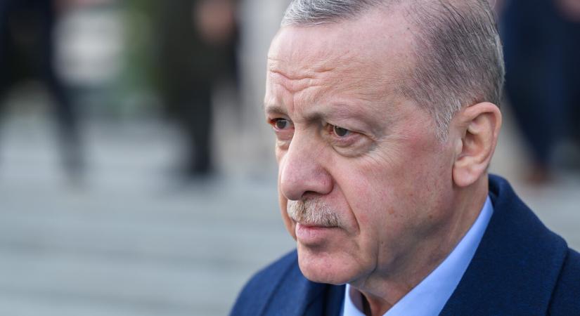 A török elnök harmadik tárgyalási fordulót sürgetett Ukrajna és Oroszország között