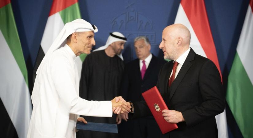 Újabb stratégiai megállapodásokat kötött a 4iG az Egyesült Arab Emírségekkel