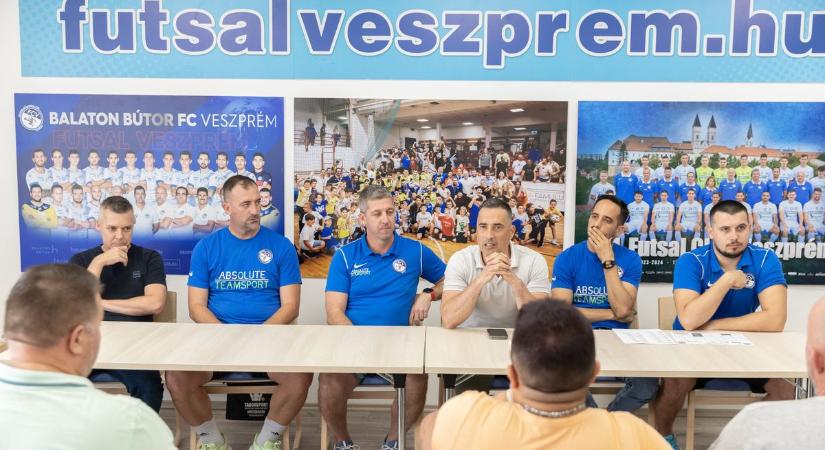 Szerencsétlen módon veszített játékost a Veszprém, amely címet védene és a BL-ben is továbbjutna (képekkel)