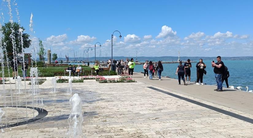 Irány a Balaton vagy a strand! - mutatjuk, milyen hőmérséklet lesz