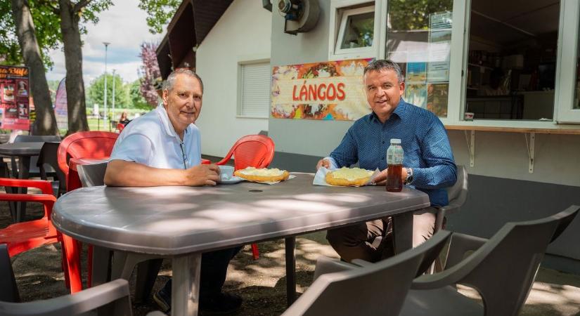 A szekszárdi politikus ezt nem tudta kihagyni! Posztolt is róla