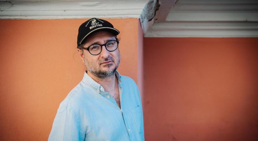 Cserna-Szabó András: Senki nem mondott nekünk semmit, nehogy baj legyen belőle, a mi nemzedékünk máig sötétben tapogatózik